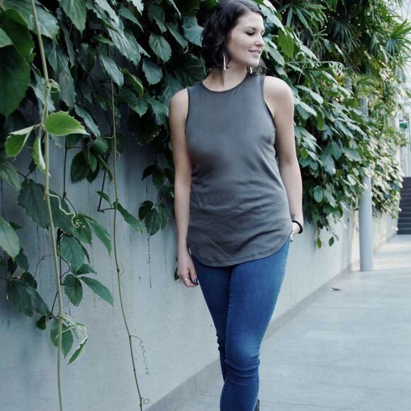 TENCEL And Organic Cotton Top - NEW (GREY/COFFEE) - Picture 2 of 8